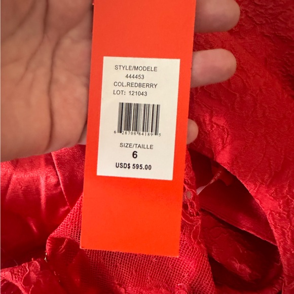 Monique Lhuillier Red-berry Floral Lace Sleeveless Mesh Cutout Back Dress NWT 6 - Picture 13 of 16